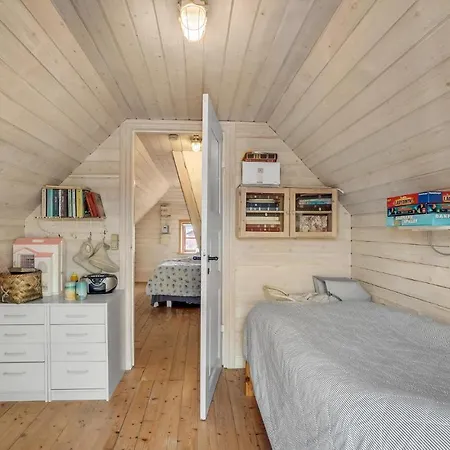 Awesome In With Wifi And 2 Bedrooms Дом отдыха Лемвиг